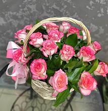 Цветочная композиция из Розы в корзине в Калашниково