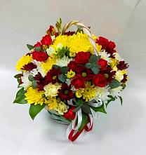 Цветочная композиция из Хризантемы и Розы в корзине в Калашниково